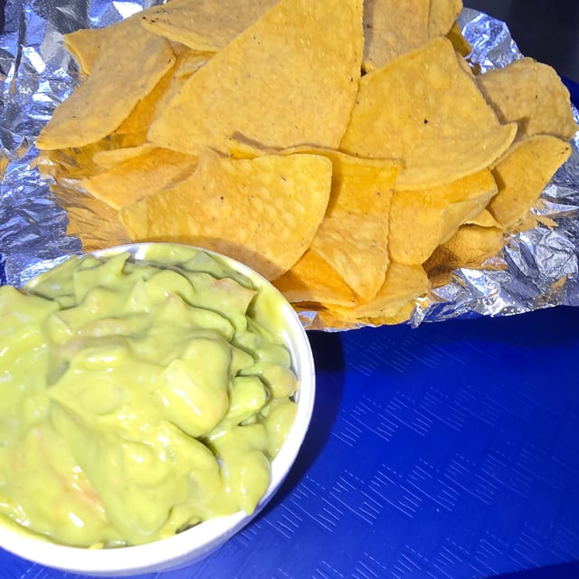 Chips & Guacamole.