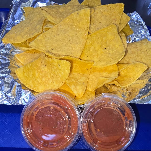 Chips & Sauce.