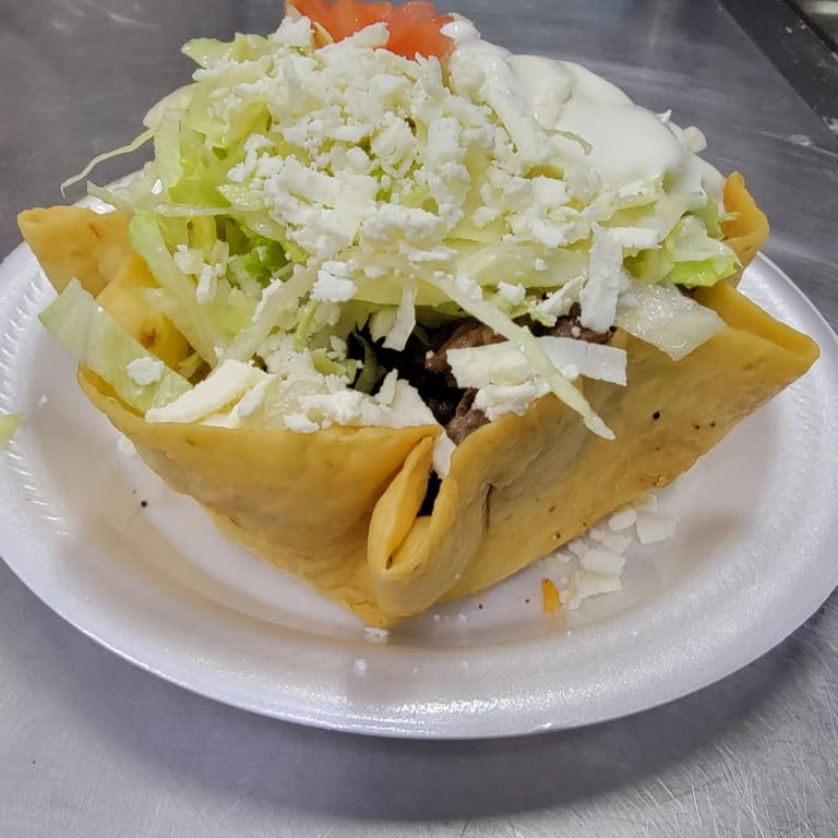 Taco Salad: A Tex-Mex Favorite