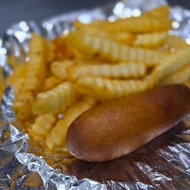 Kids Corn Dog.