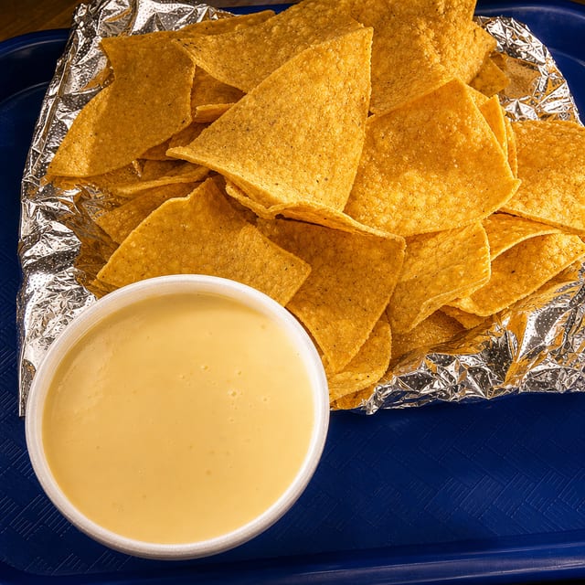 Chips & Cheese Dip.